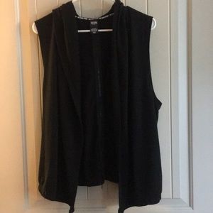 Victoria Sport workout vest with hoodie